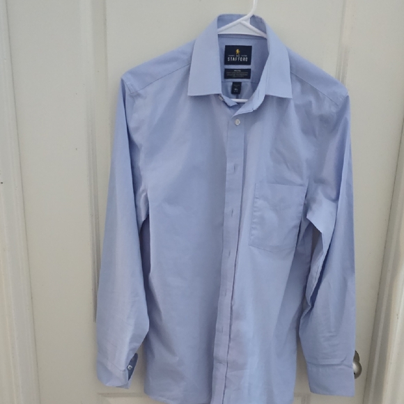 Stafford Men's Light Blue Dress Shirt - Picture 1 of 3